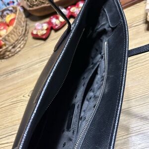 Kate Spade Black Leather Shoulder Bag